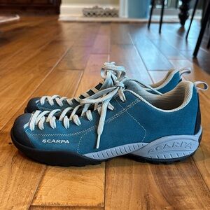 Scarpa Mojito unisex hiking climbing shoe in ocean Sz 8.5 M 9.5 W